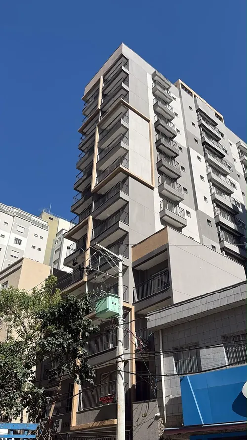 Torre do Place Aclimação concluída